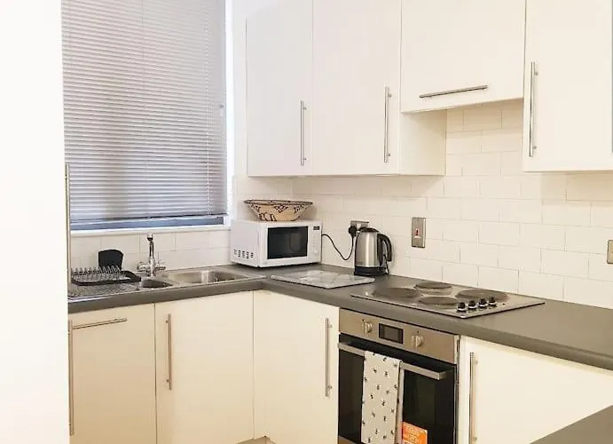 2 Bed Flat In Centre Лідс